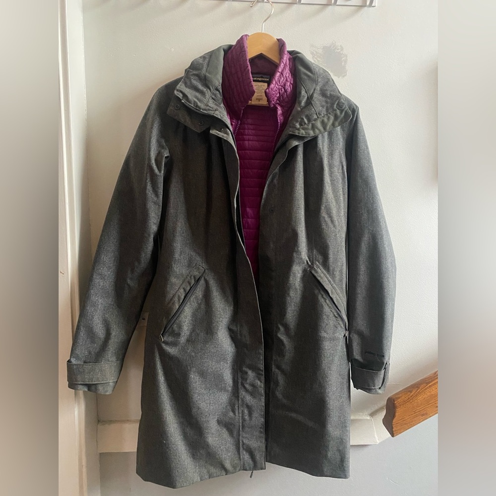 Patagonia 3 in 1 winter coat. Medium